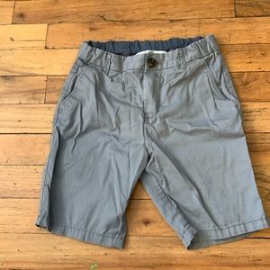 Grey H&M shorts size 6T